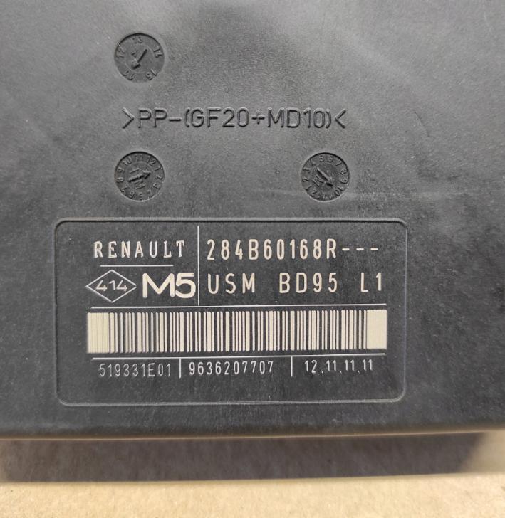 Renault Megane III 2008-2016 hatchback 1.5 DCI diesel MT 81 kW 2010  Riadiaca jednotka ostatné 284B60168R