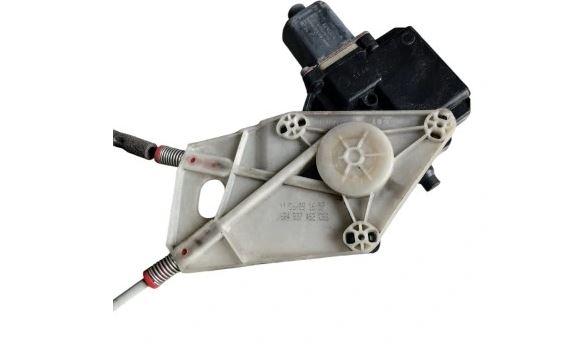 Volkswagen Polo V 6R 2009-2017 hatchback 1.6 TDI diesel MT 55 kW 2009  Mechanizmus sťahovania okna predný pravý 6R0959802K