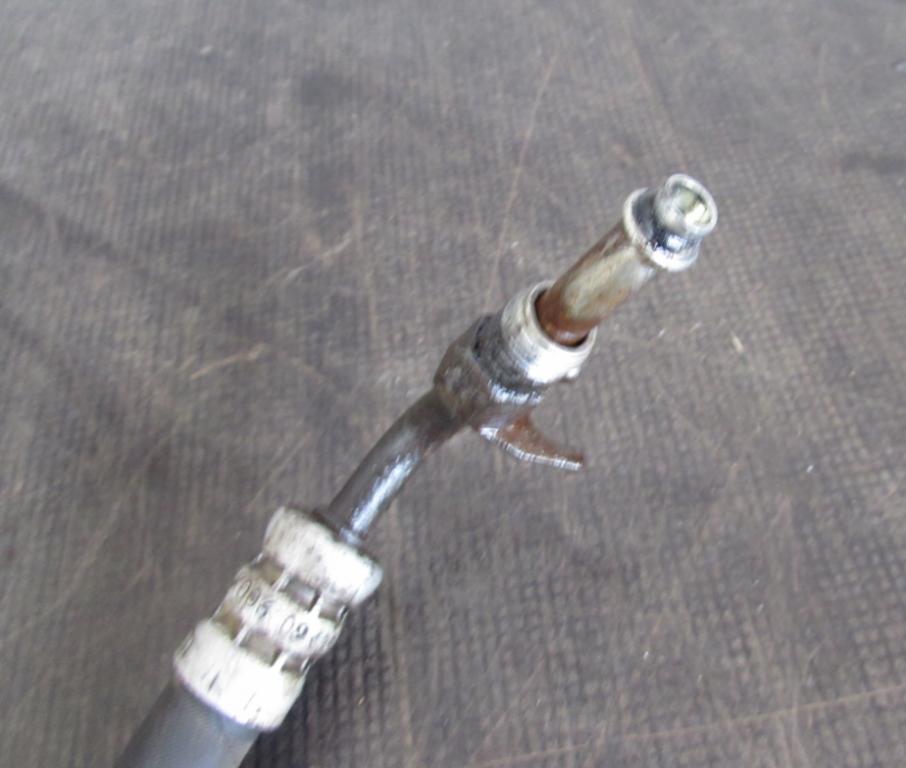 Renault Thalia II 2008-2013 sedan 1.2 16v petrol MT 55 kW 2009  Rúrka servočerpadla