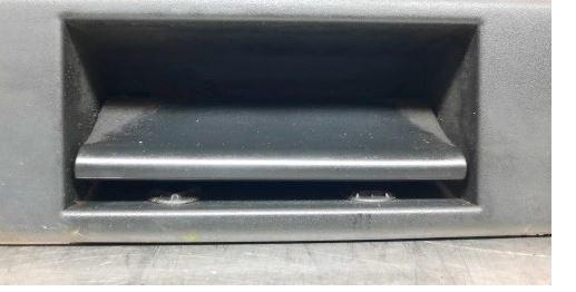 Volvo V70 III 2007-2016 combi 2.0 D diesel MT 100 kW 2008  Kľučka zadnej kapoty vonkajšia 30699743