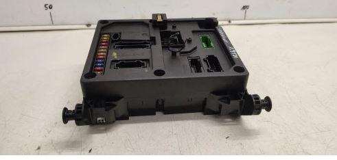 Volkswagen Sharan I 1995-2010 hatchback 1.9 TDI diesel 81 kW 1997  Poistková skrinka 7M3962258AG