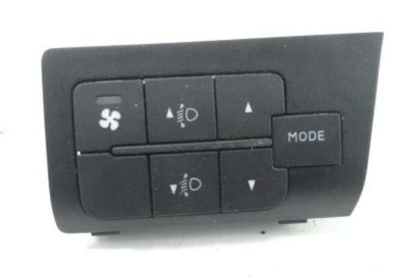 Peugeot Boxer II 2006-2018 2.2 HDI diesel 88 kW 2007  Prepínač svetiel 7355331130