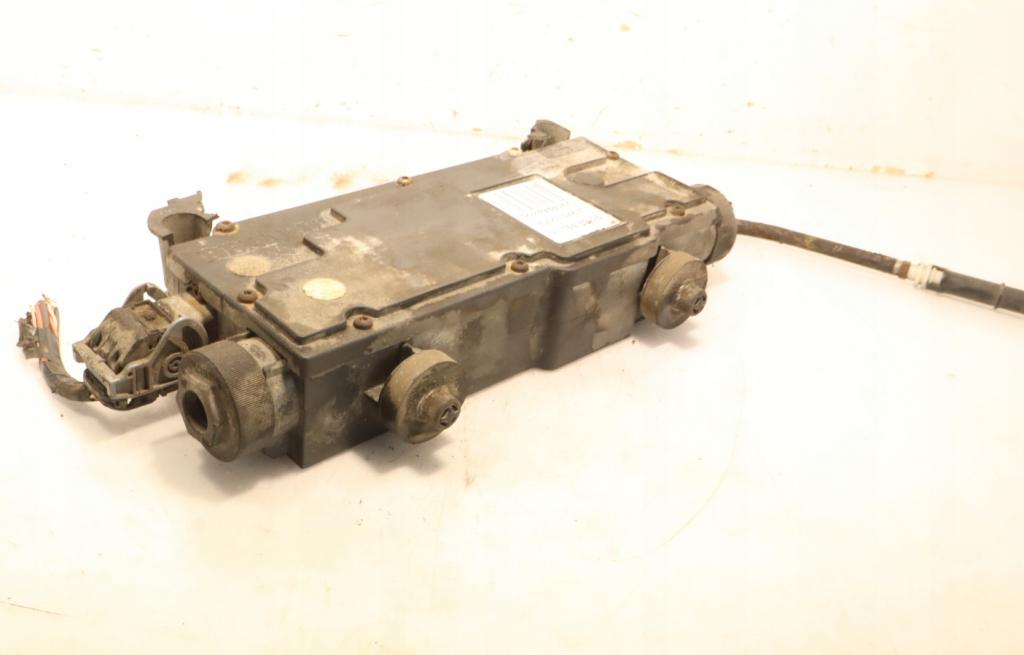 Renault Scenic II 2003-2009 Ručná brzda 8200734627