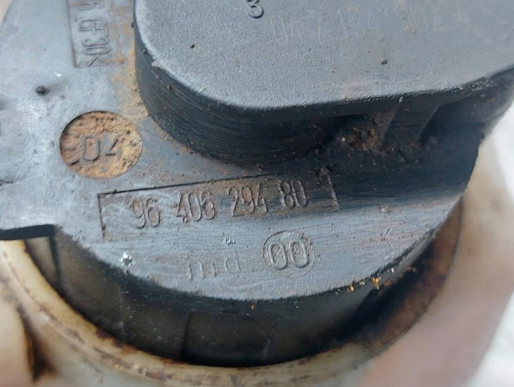 Peugeot 206 1.6 HDI diesel MT 80 kW 2005  Nádrž FAP 9640629480 9639233780 10012600100