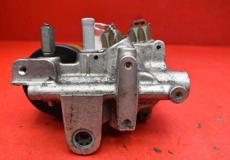 Toyota Auris II 2012-2018 hybrid 1.8  Pumpa ABS 47070-12010