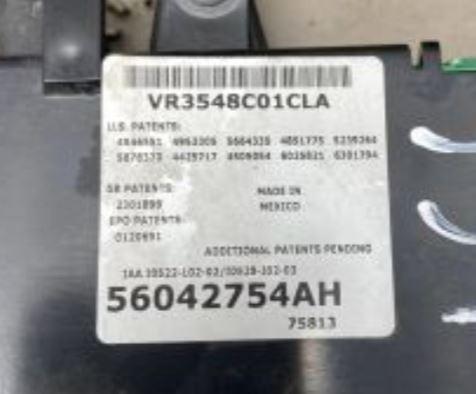 Jeep Grand Cherokee WJ 1998-2004 hatchback 2.7 CRD diesel AT 120 kW 2002  Osvetlenie interiéru 56042754AH VR3548C01CLA