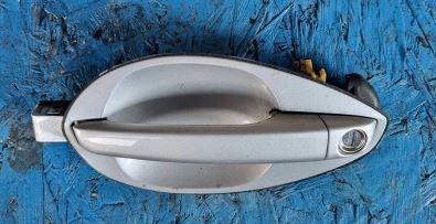 Hyundai Coupe II (Tiburon) GK 2001-2012 coupe 2.0 16v petrol MT 105 kW 2003  Kľučka dverí vonkajšia predná ľavá