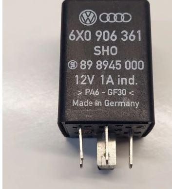 Skoda Octavia II 2004-2013 hatchback 1.9 TDI diesel MT 77 kW 2010  Relé 6X0906361