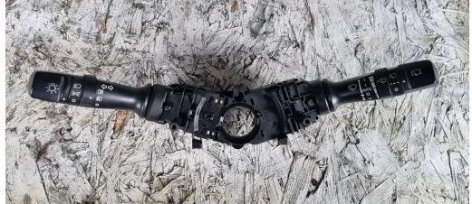 Kia Sportage III 2010-2015 hatchback 1.7 CRDI diesel MT 85 kW 2012  Prepínacie páčky pod volantom 93410-1M531