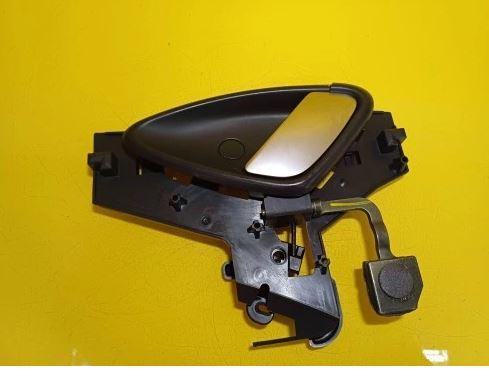 Citroen C5 I 2001-2008 combi 2.2 HDI diesel MT 98 kW 2002  Kľučka dverí vnútorná predná ľavá 9641315777