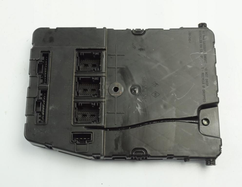 Renault Scenic II 2003-2009 hatchback 1.9 DCI diesel MT 96 kW 2008  Modul komfortu 820078002 U118400260I