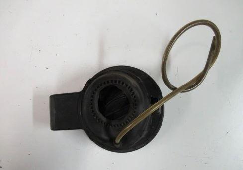 Volkswagen Golf IV 1997-2003 hatchback 1.4 16v petrol AXP MT 55 kW 2001  Dvierka nádrže paliva 1J6809857C
