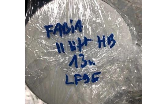 Skoda Fabia II 2007-2014 hatchback 1.2 12v petrol 51 kW 2007  Dvierka nádrže paliva 5J6010789T