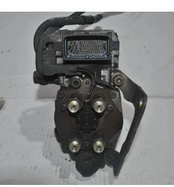Opel Vectra C 2002-2008 sedan 2.2 DTI diesel MT 92 kW 2004  Vstrekovacie čerpadlo 0470504224 ; 55352862 ; 0281011055
