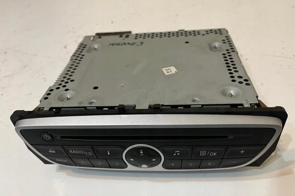 Renault Megane III 2008-2016 Rádio 281150030R