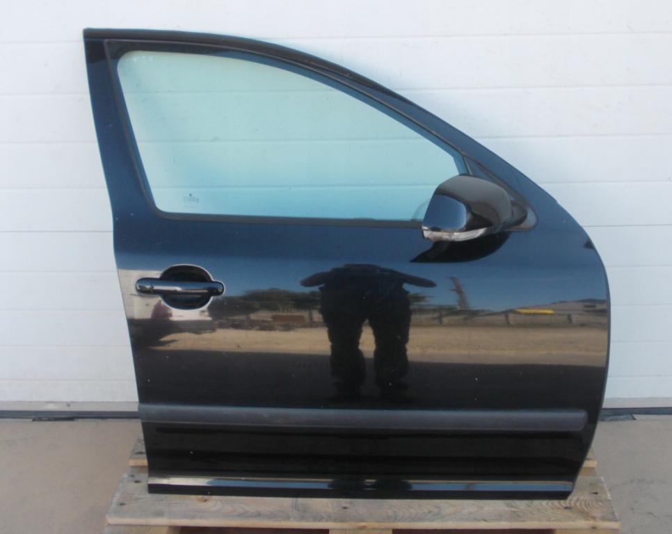 Skoda Octavia II 2004-2013 hatchback 1.4 TSI petrol MT 90 kW 2009  Dvere predné pravé