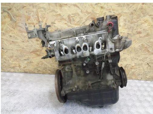 Fiat Punto Grande hatchback 1.4 8v petrol MT 57 kW 2008  Motor benzín 350A1000