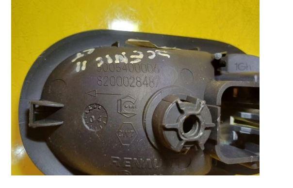 Renault Megane II 2003-2008 hatchback 1.5 DCI diesel MT 60 kW 2004  Kľučka dverí vnútorná zadná ľavá 8200028487