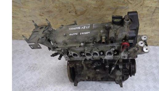 Fiat Punto Grande hatchback 1.4 8v petrol MT 57 kW 2008  Motor benzín 350A1000