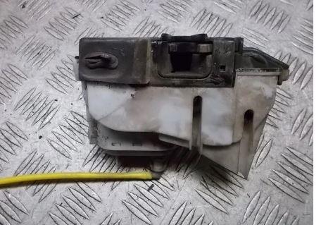 Volkswagen Polo III 6N 1994-2001 hatchback 1.9 SDI diesel MT 47 kW 2000  Zámok dverí zadný ľavý 6N4839015C;1HM36253A