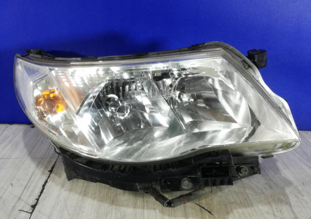 Subaru Forester III SH 2008-2013 Svetlo predné pravé