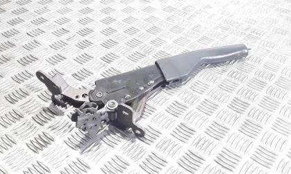 Volkswagen Passat B5 1995-2005 sedan 1.6 petrol MT 74 kW 1997  Ručná brzda 1H0947561A