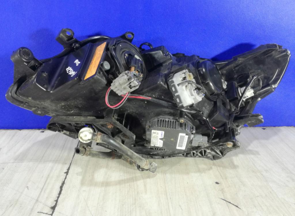 Subaru Forester III SH 2008-2013 Svetlo predné pravé