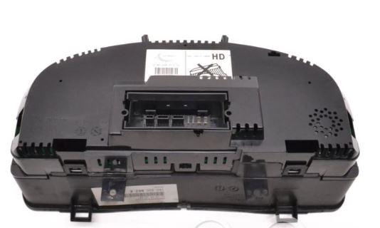 Volkswagen Golf V 2003-2009 hatchback 1.9 TDI diesel MT 77 kW 2004  Prístrojová doska 1K0920862K 4V1F10838AG