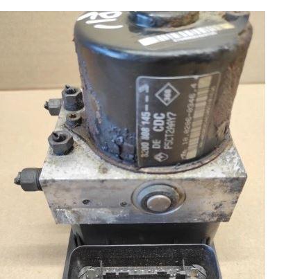 Renault Espace IV 2003-2014 hatchback 2.0 DCI diesel MT 110 kW 2007  Pumpa ABS 8200808145 10096014443