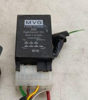 Renault Scenic I 1996-2003 hatchback 1.6 petrol MT 66 kW 1997  Ťažné zariadenie modul D52249 4003 T6752U