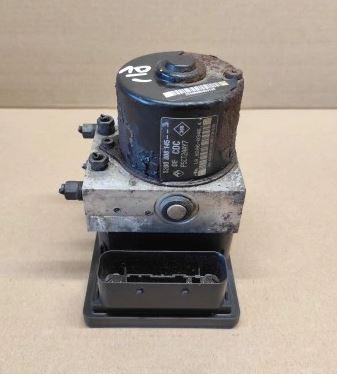 Renault Espace IV 2003-2014 hatchback 2.0 DCI diesel MT 110 kW 2007  Pumpa ABS 8200808145 10096014443