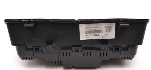 Volkswagen Golf V 2003-2009 hatchback 1.9 TDI diesel MT 77 kW 2004  Prístrojová doska 1K0920862K 4V1F10838AG