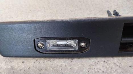 Volvo V70 III 2007-2016 combi 2.0 D diesel MT 100 kW 2008  Lišta osvetlenia ŠPZ 30699743 31253018