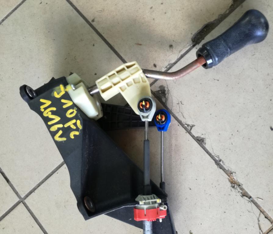 Hyundai I20 I 2008-2014 1.6 16V Rýchlostná páka (kulisa) JD00A