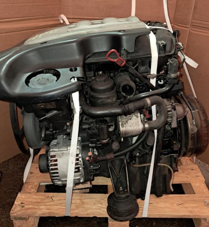 BMW 3 E46 1998-2007 sedan 2.0 D diesel MT 110 kW 2004  Motor diesel M47D