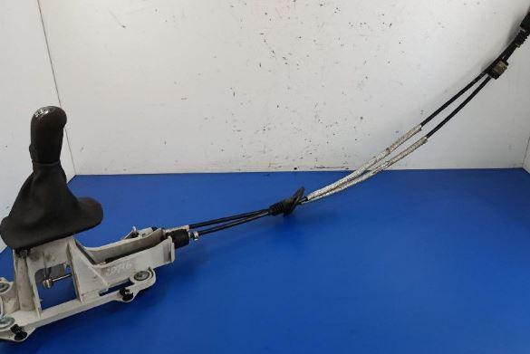 Volvo V50 combi 2.0 D diesel MT 100 kW 2009 Rýchlostná páka (kulisa) 30735291