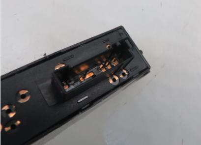 BMW 3 Compact (E46) HB 2003 prepínač okien PP 6902176