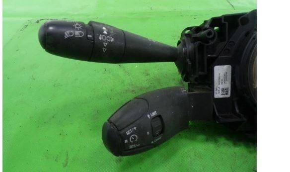 Peugeot 5008 I 2009-2017 hatchback 1.6 HPI petrol 115 kW 2012  Prepínacie páčky pod volantom 96667319XT