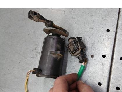 Seat Ibiza II 6K 1993-2002 hatchback 1.4 petrol MT 44 kW 1995  Potenciometer plynového pedálu 0280752017