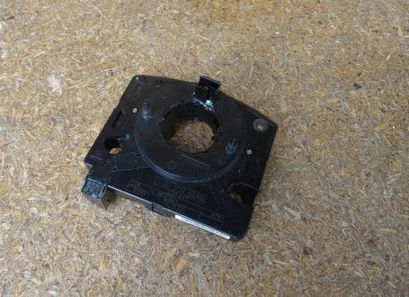 Audi A3 8L 1996-2003 hatchback 1.6 SR petrol MT 74 kW 1998  Snímač ulhu natočenia volantu 1J0959654M