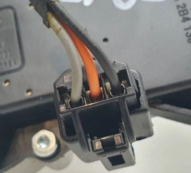 Kia Sportage IV 2015-2021 hatchback 1.6 GDI petrol MT 97 kW 2018  Motorček stieračov zadný 98700D9000