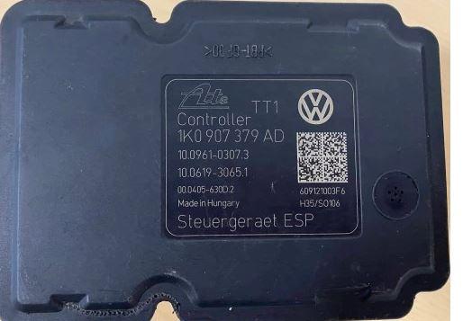 Volkswagen Golf VI 2008-2013 hatchback 1.4 TSI petrol Caxc MT 90 kW 2010  Pumpa ABS