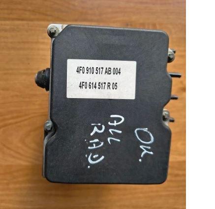 Audi A6 C6 2004-2011 combi 3.0 TDI diesel AT 171 kW 2008  Pumpa ABS 4F0614517R 4F0910517AB
