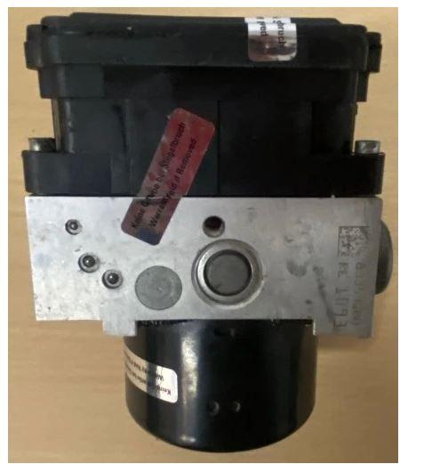 Volkswagen Golf VI 2008-2013 hatchback 1.4 TSI petrol Caxc MT 90 kW 2010  Pumpa ABS