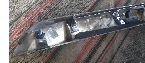 Renault Captur I 2013-2019 hatchback 0.9 TCE petrol MT 66 kW 2016  Lišta osvetlenia ŠPZ 643105451