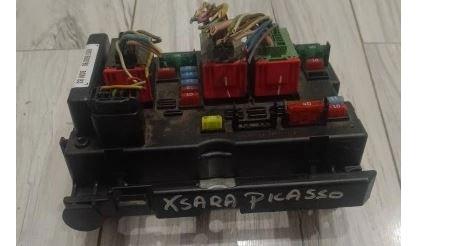 Citroen C8 2002-2014 hatchback 2.0 16v petrol AT 103 kW 2007  Poistková skrinka 9657608780