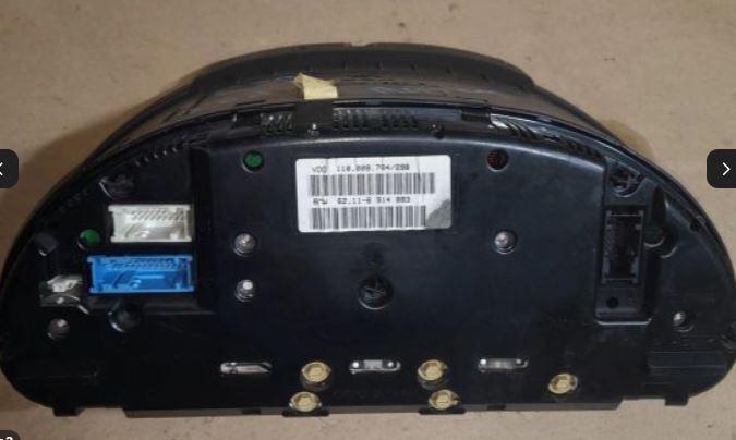 BMW 5 E39 1996-2003 sedan 2.8 petrol MT 142 kW 1998 automat  Prístrojová doska 1100087849 62116914883