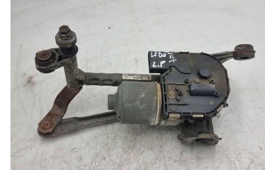 Seat Leon II 2005-2012 hatchback 1.9 TDI diesel MT 77 kW 2006  Motorček zámku dverí predný ľavý 1P0955023C 1P0955119B