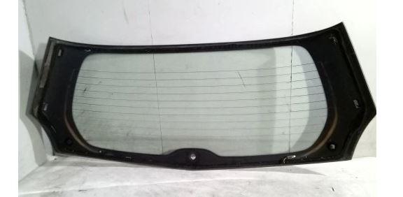 Mazda Premacy hatchback 1.8 16v petrol MT 74 kW 2005  Sklo zadné