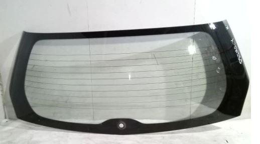 Mazda Premacy hatchback 1.8 16v petrol MT 74 kW 2005  Sklo zadné